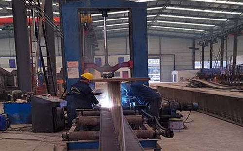 甘肃甘州甘州钢结构厂房建造前的准备工作 甘肃甘州甘州钢结构厂房建造前的准备工作